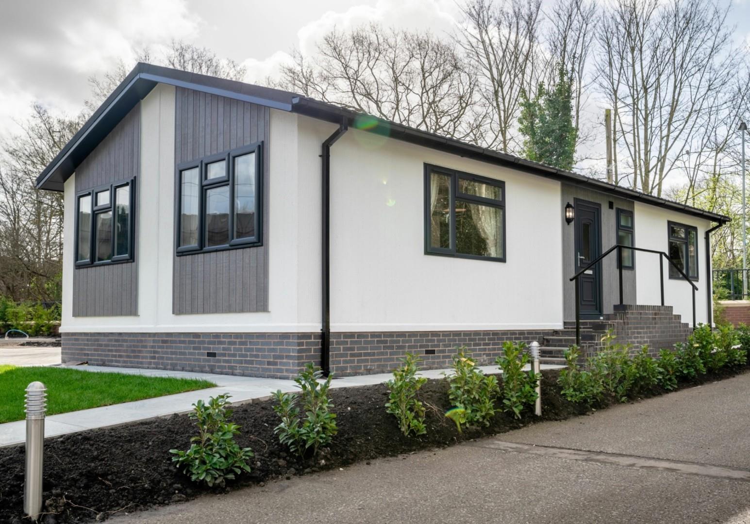 Cannisland Park, Parkmill, Swansea, SA3 2ED